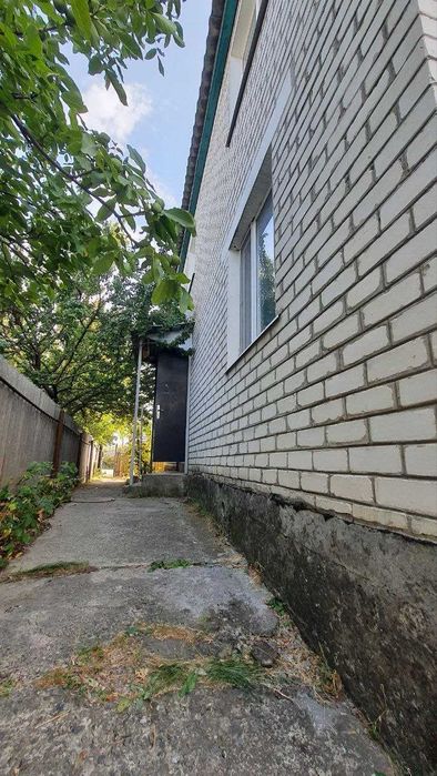 Продам дом г. Змиев