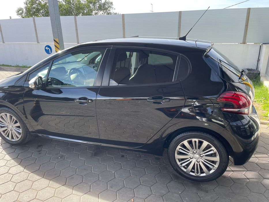 Peugeot 208 2019