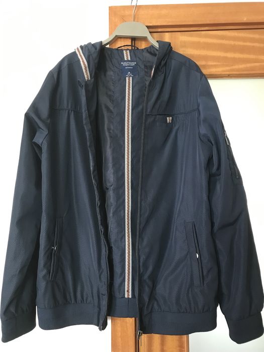 Casaco, marca Nukutavake