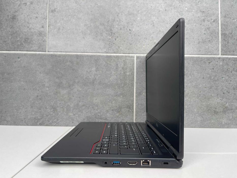 Ноутбук Fujitsu LIFEBOOK E449/i3-7020U/8Gb/256Gb M2/14" HD/Гарантія