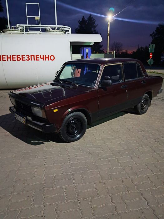 продам ваз 2105.