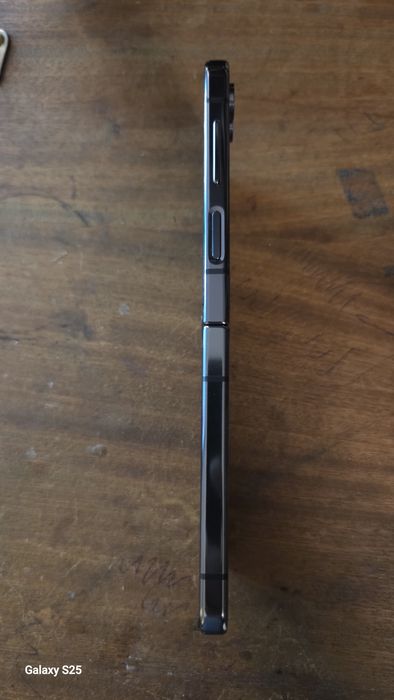 Telemóvel Samsung flip 5