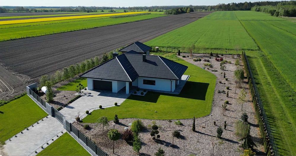 Usługi ogrodnicze/Zakładanie/Projektowanie/Pielęgnacja/Nawadnianie