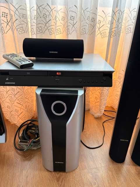 TV 32" Samsung plus kino domowe Samsung