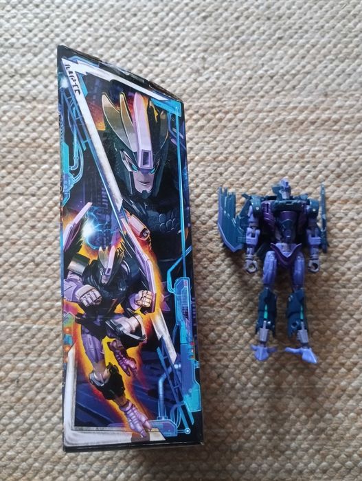 Transformers Legacy United Star Raider Filch – Como Nova na Caixa