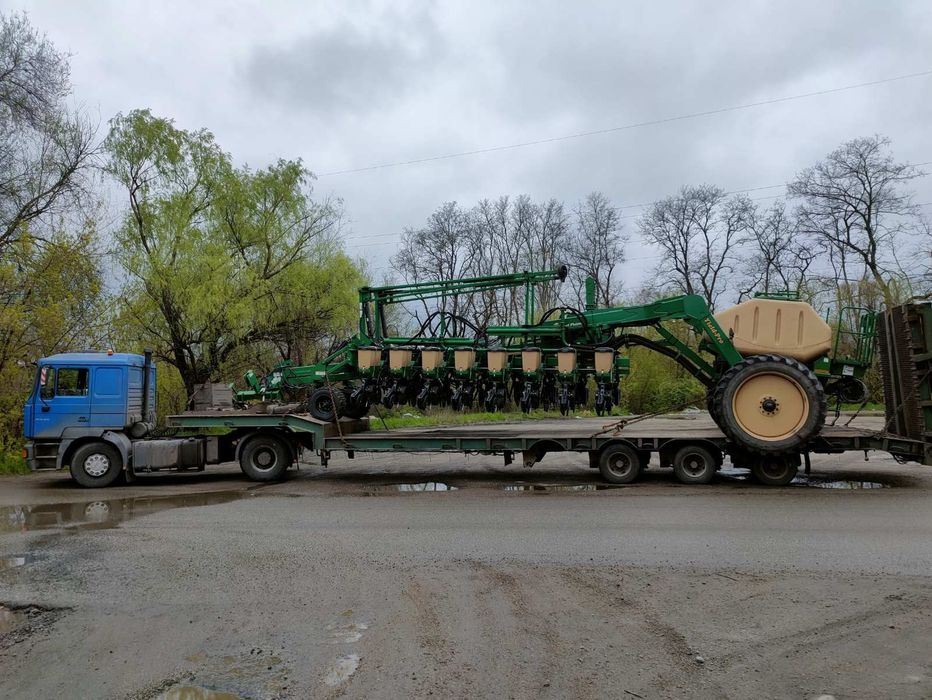 Послуги пепевезення негабаритного вантажу тралом