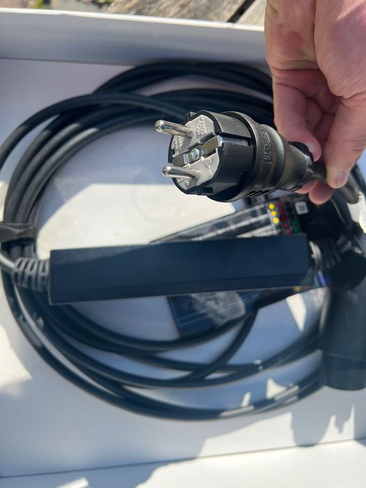 Зарядка Зарядна станція GM Bolt 2024