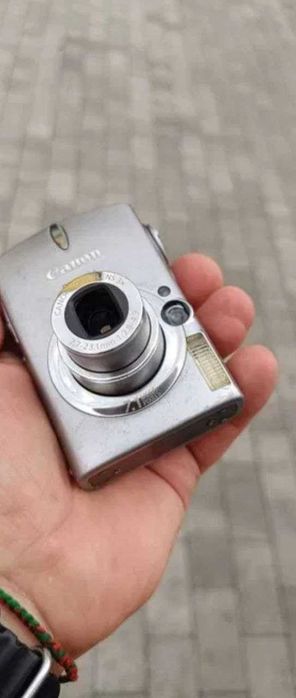 легендарна мильничка  Canon IXUS 700 7,1mp 3x Zoom+Повний Комплект