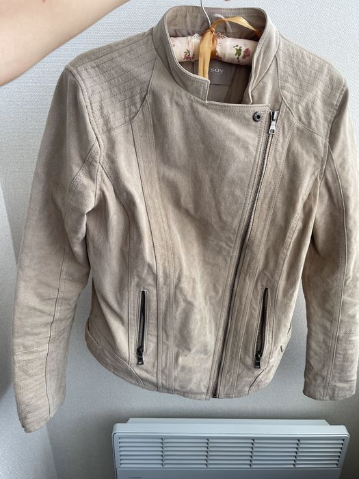 Шкіряна замшева куртка