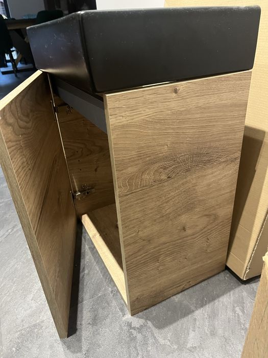 Nowa umywalka z szafką