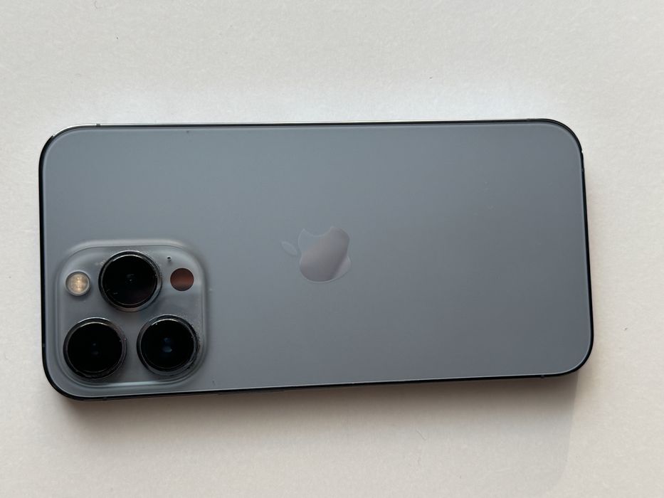 Iphone 13  pro sierra blue 128 gb в гарному стані