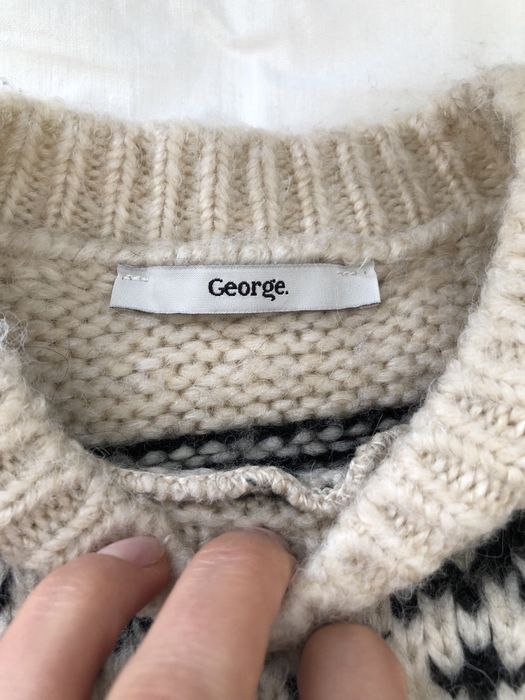 Свитер от george,размер м