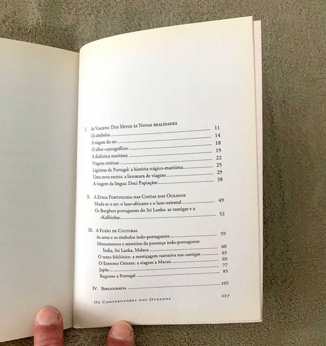 OS CONSTRUTORES DOS OCEANOS K. David Jackson, pinturas de Ilda David