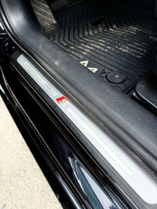 Продам свою Audi A4B9