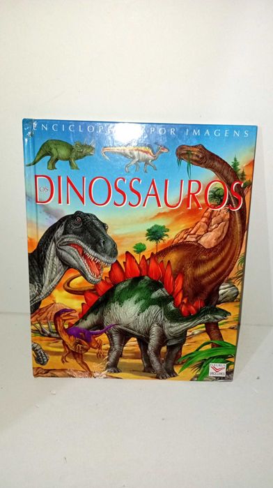 Dinosaurs - Encyclopedia by Images