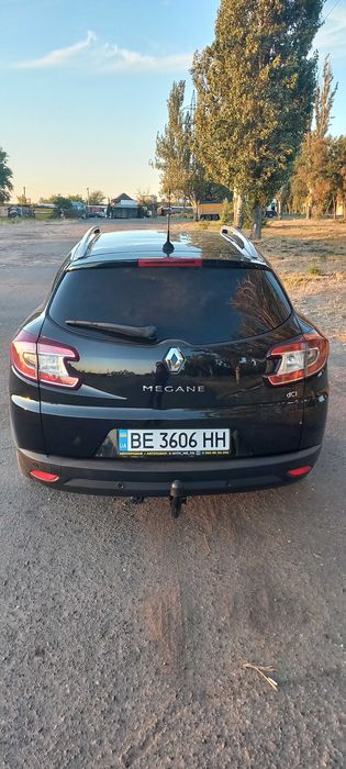 Продаю Рено меган 3