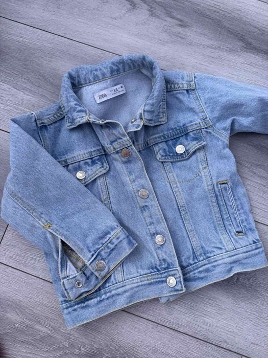 Джинсовка Zara  98 зріст В ідеальному! стані