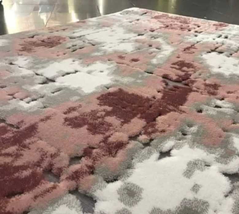 Carpet Model "Marbled" Pink