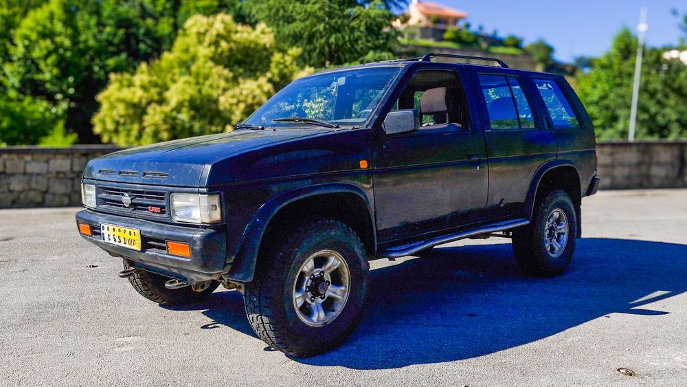 Nissan terrano 1