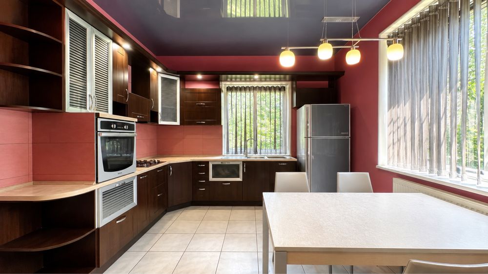 Елітний будинок 300 м² у центрі Полтави, паркова зона. №7326