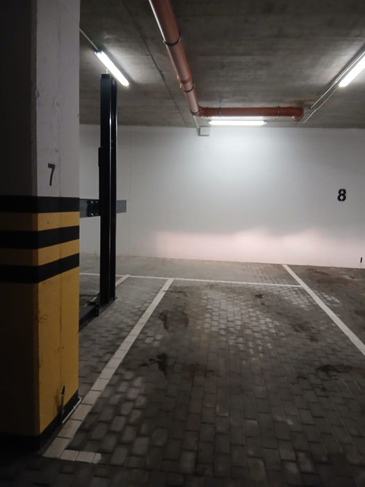 miejsce postojowe w garażu podziemnym
