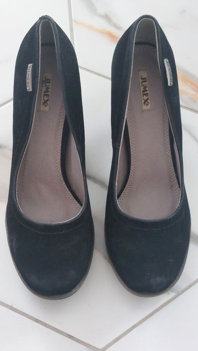 Czółenka na grubym obcasie czarne 39