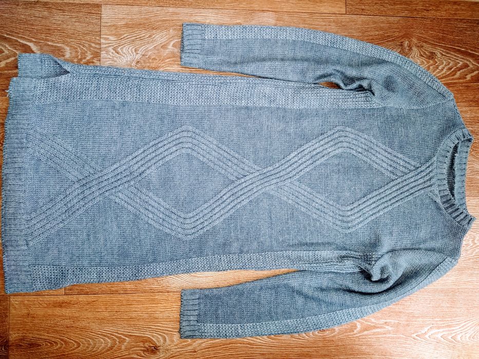 Сукня в'язана по фігурі