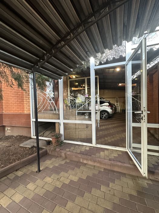 Продам Фасадный Дом на 10 Фонтана