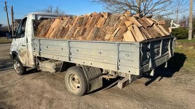 Дрова  дуб.. доставка по вашему звонку