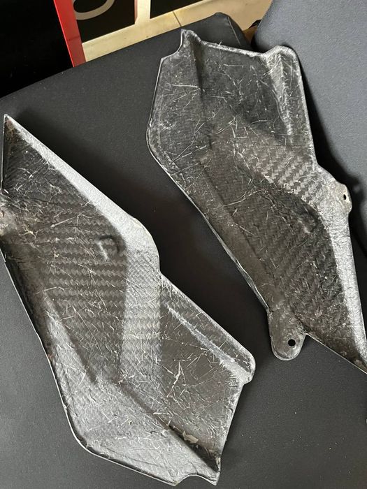 Накладки карбонові  Wings KTM 1090/1190/1290 Adventure R/S/T