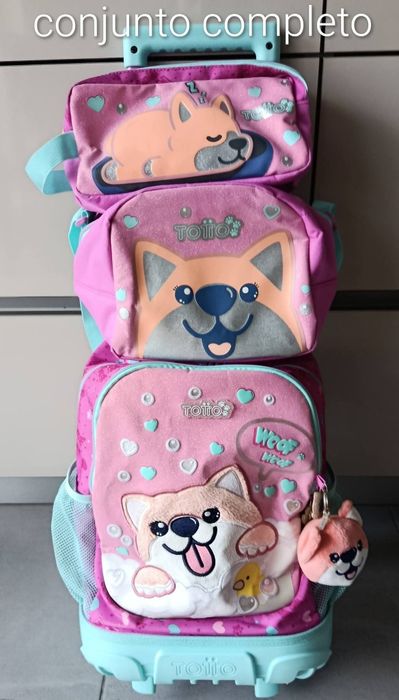 Conjunto escolar 1° ciclo