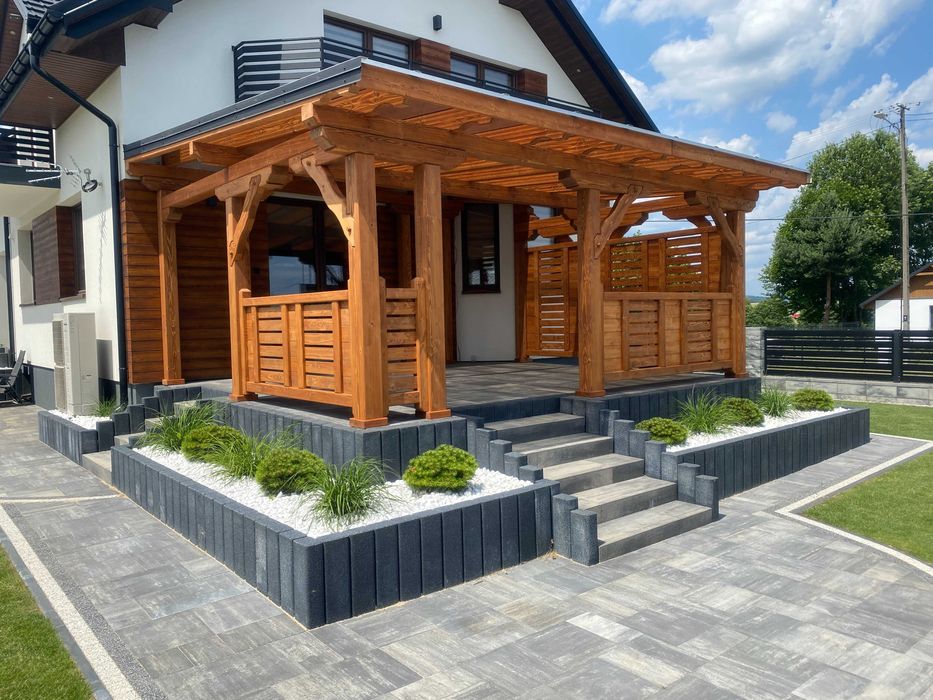 Zadaszenie Zabudowa tarasu poliwęglan komorowy 4,7 x 5,6 m