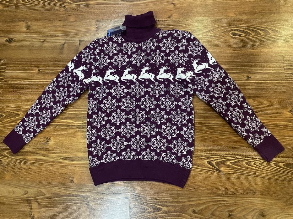 Светр новорічний теплий стильний кофта