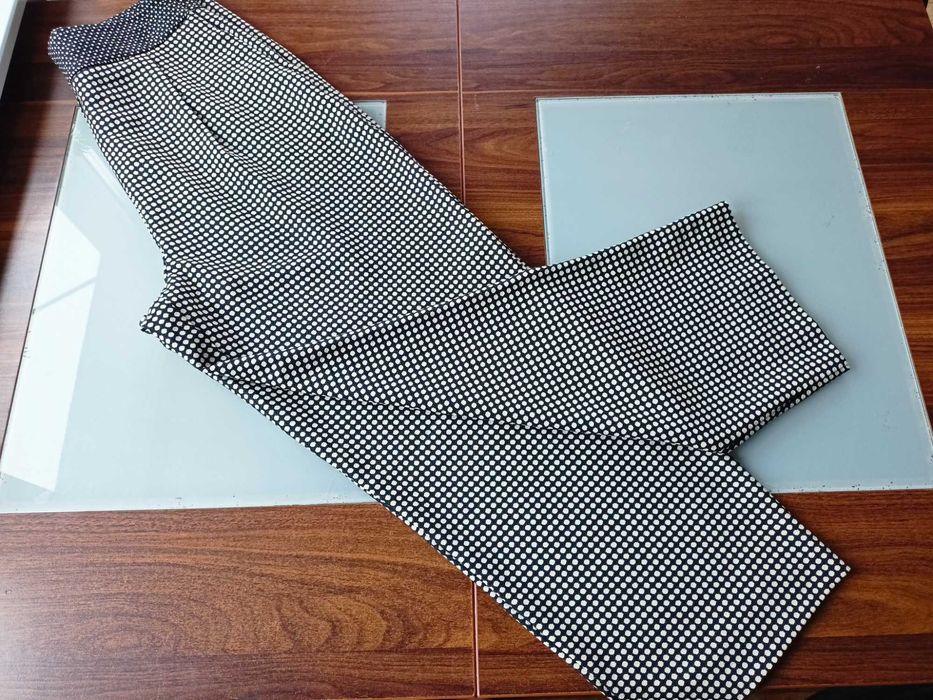 Max Mara tweedowe luźne chinosy w kant 38