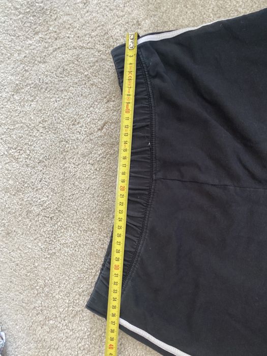 Spodenki czarne H&M Divided rozm M