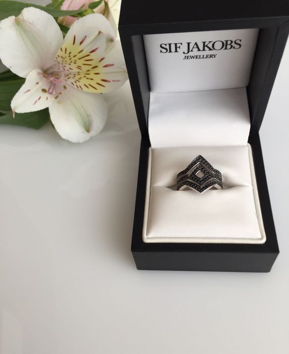 Знижка! Срібна каблучка Sif Jakobs, цирконій, р.54/56