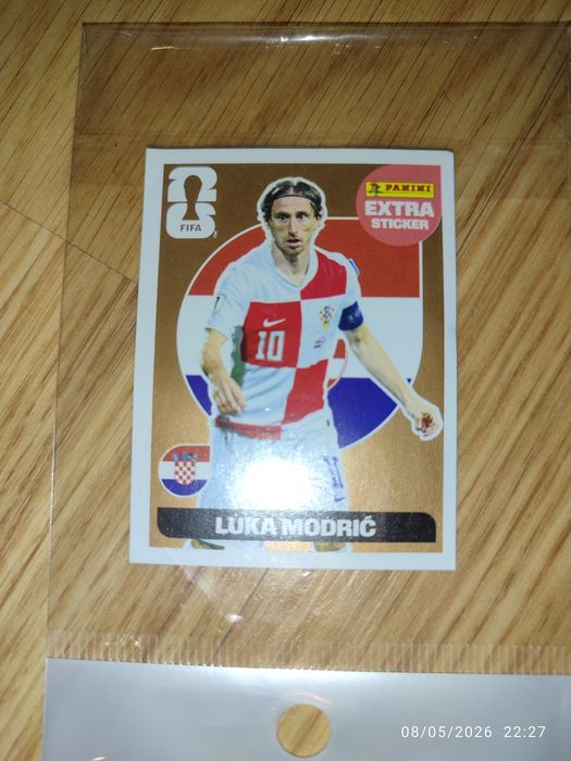 Jude bellingham ou Luka modred legendary bronze