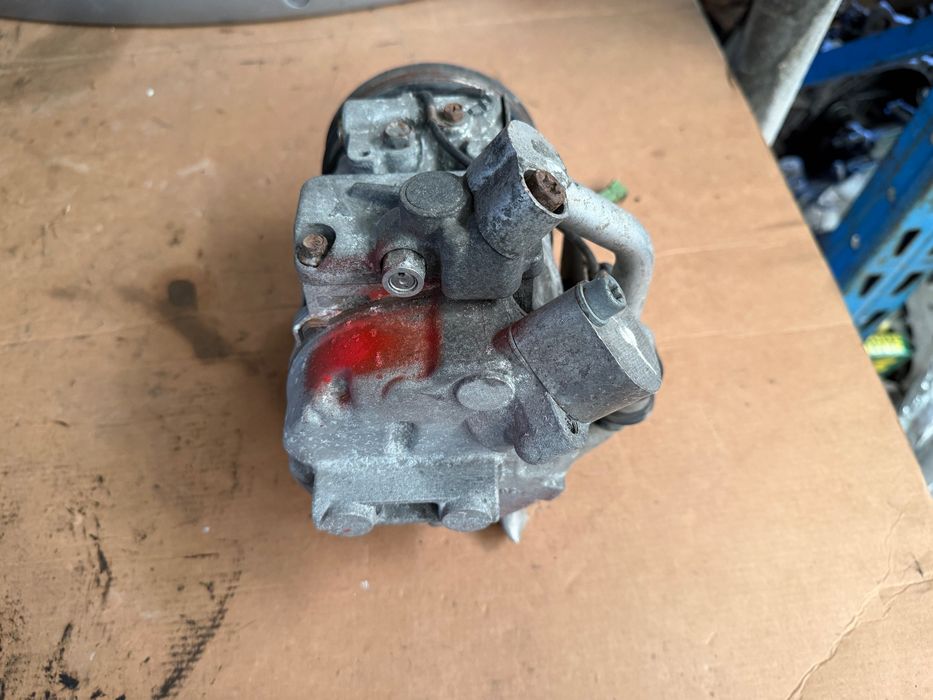 Compressor do ar condiçionado VW Passat 1.9 TDI B5.5 8D0260808