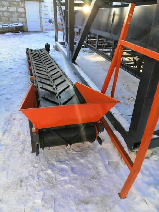 Ленточный конвейер, транспортер, навантажувач, стрічковий конвеєр