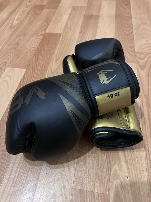 Перчатки боксерские детские Venum 10 Oz