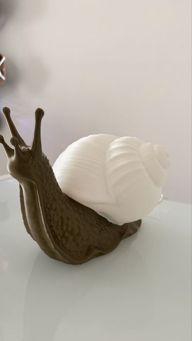 Candeeiro de Mesa Caracol