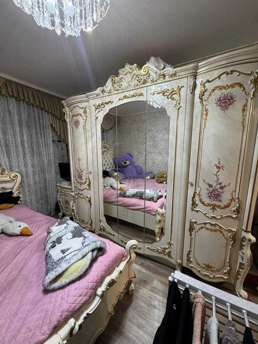 Продаж 3-кімнатної квартири по вул. Сумгаїтській, (район Епіцентру)