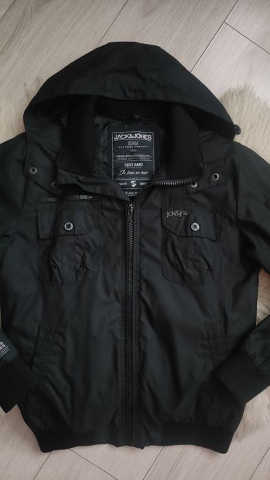 Czarna kurtka przejściowa męska Jack&Jones, r. S