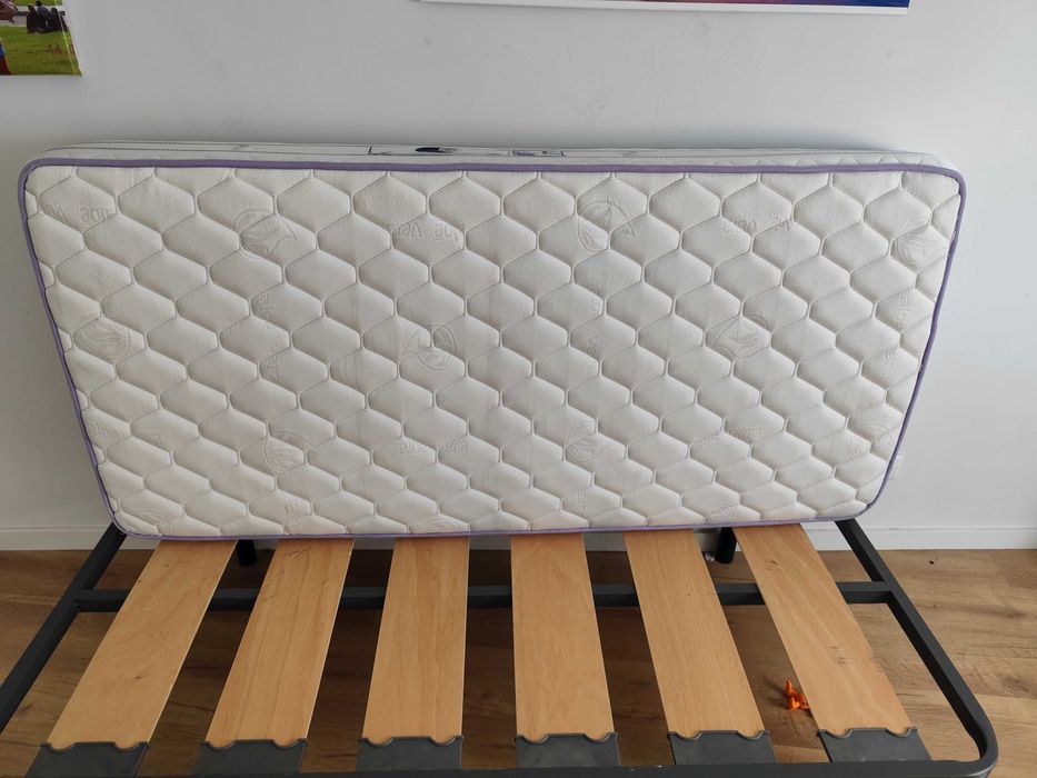 Estrado e colchão 190/90cm