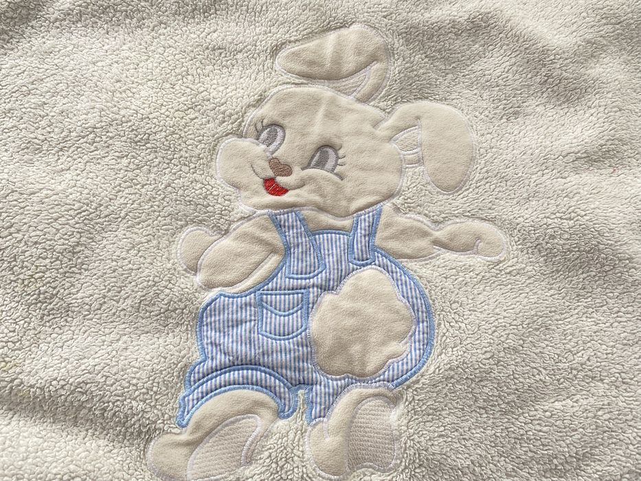 Одіяло 88*88 см дитяче молочного кольору