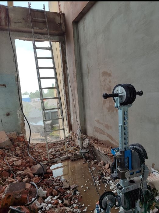 Wiercenie otworów cięcie w betonie żelbetonie  technika diamentowa