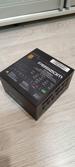 Блок живлення Gigabyte p850gm