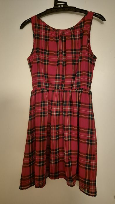 NOWA Sukienka swiateczna H&M 134/140