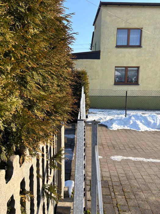 Brama wjazdowa z furtką - 6m (4,4+1,6+0,7)