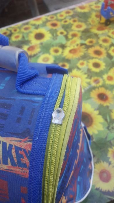 Рюкзак игрушки :маска,очки